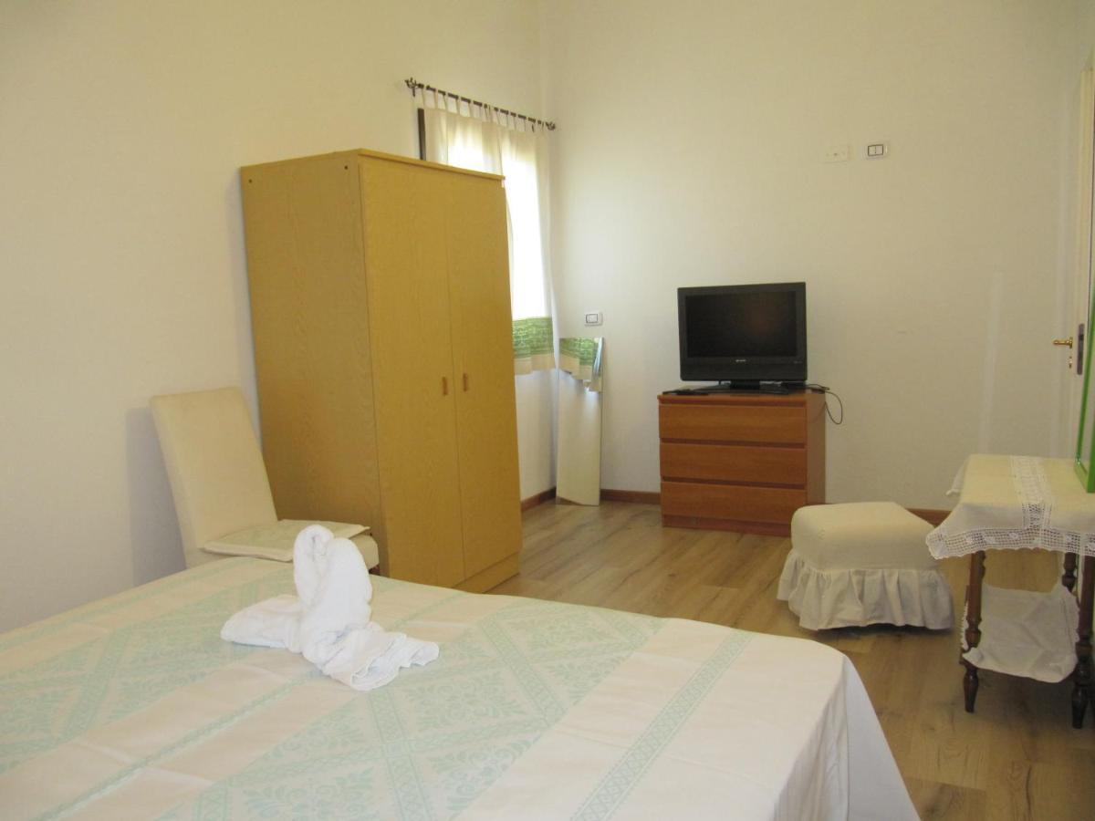 B&B I Limoni Sorso Luaran gambar